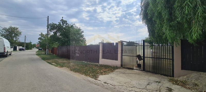 Tamasi, teren 3416 mp.